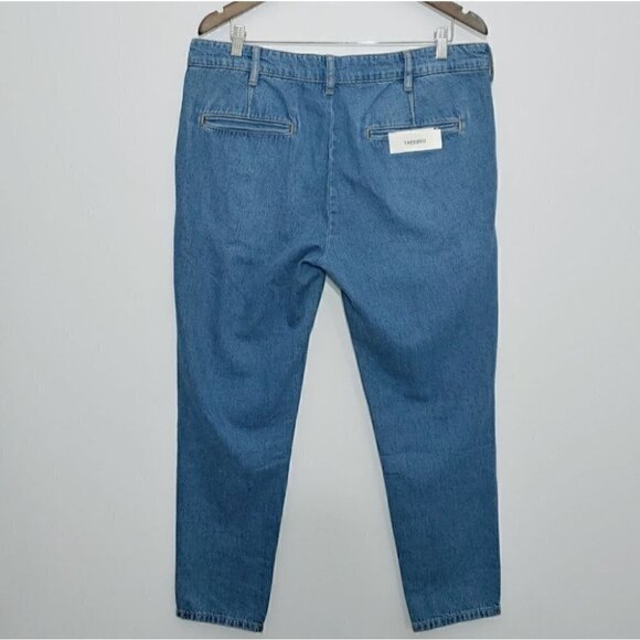 NWT ZARA Men's medium wash pleated tapered jeans - Picture 7 of 11